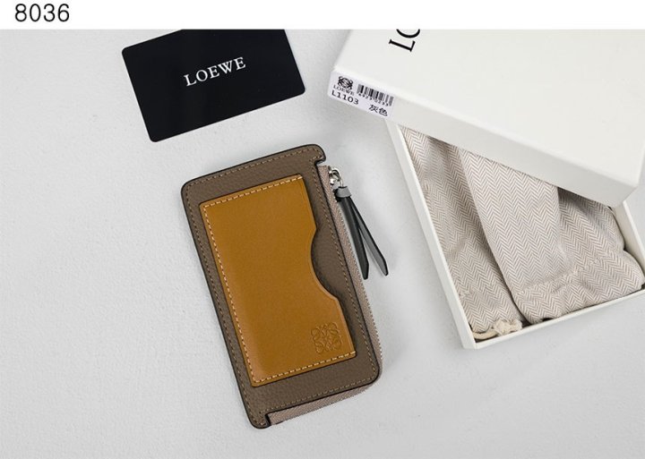 Coin cardholder in soft grained calfskin